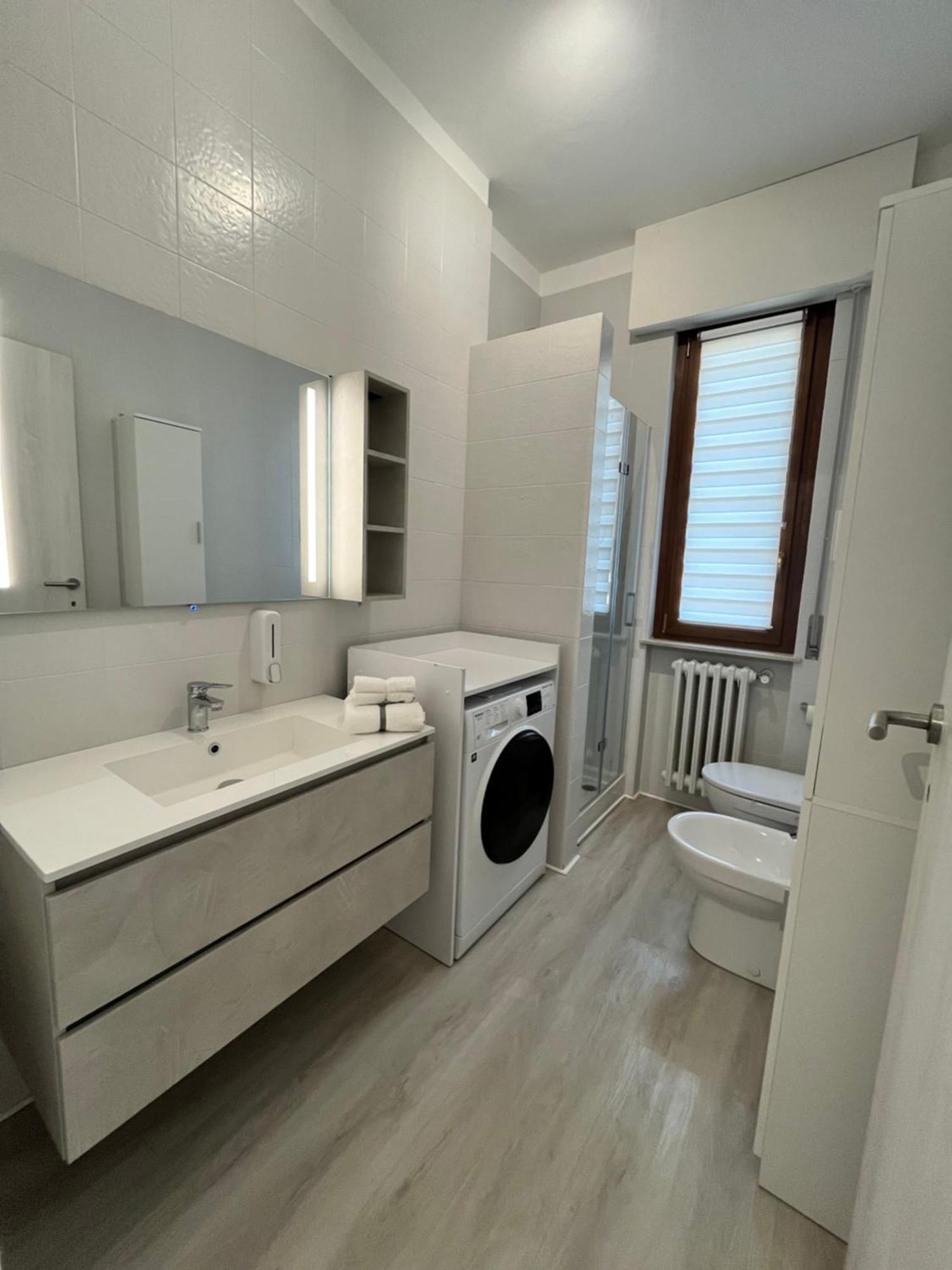 אוריו אל סריו G&L Airport Apartment In Bgy מראה חיצוני תמונה